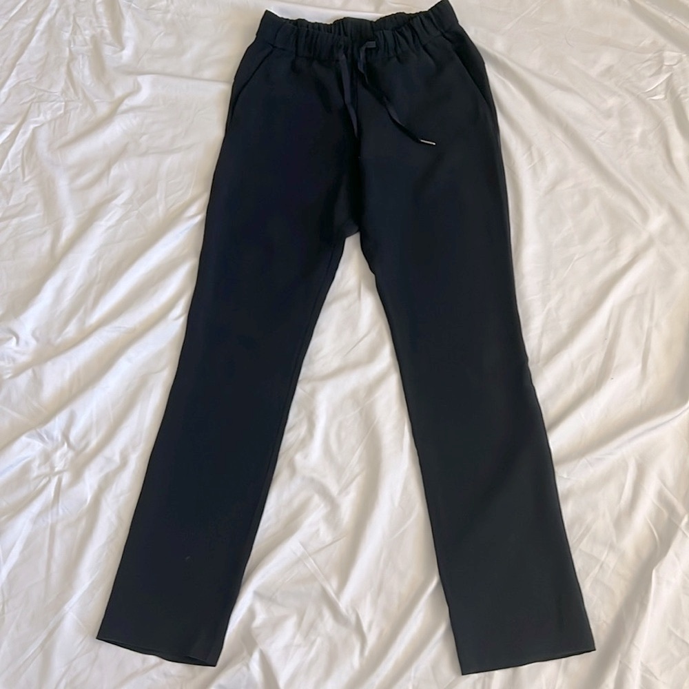 Lululemon On the Fly pants